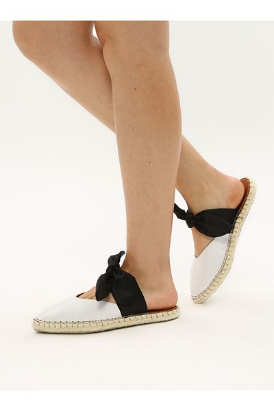 H&K GLOW White Ribbon Detailed Espadrille Slippers
