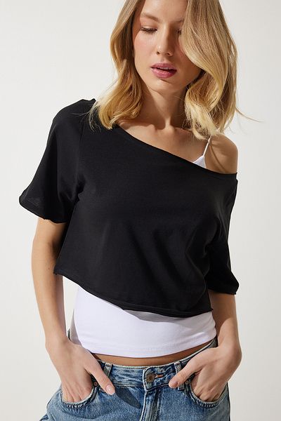 Happiness İstanbul Dámské černé pletené tričko Boat Neck Basic Crop OW00028