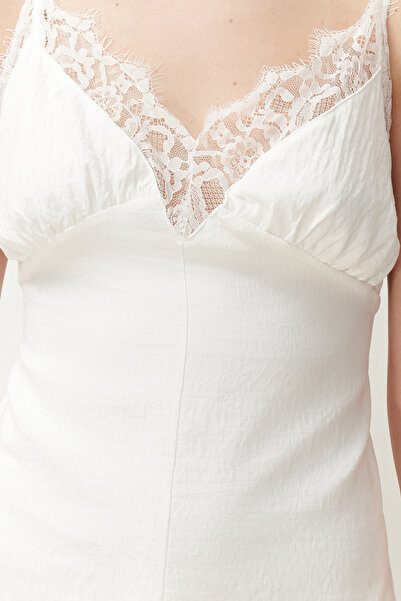 Trendyol Collection Woven Jumpsuit with White Lace Detail and Strap THMSS24TU00007