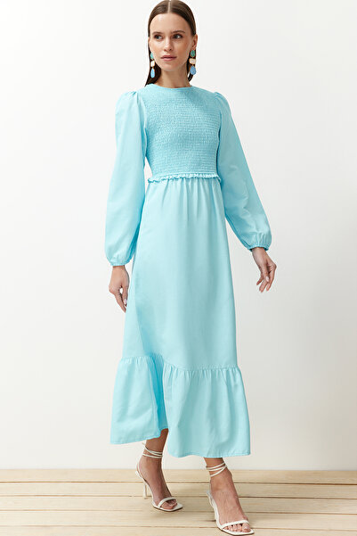 Trendyol Modest Tyrkysové tkané šaty TCTAW22EB0109