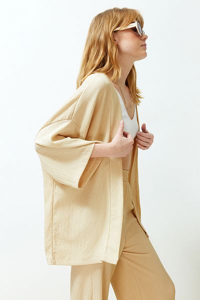 Trendyol Collection Relaxed Fit kötött kimona és nadrág szett - TWOSS24AU00091