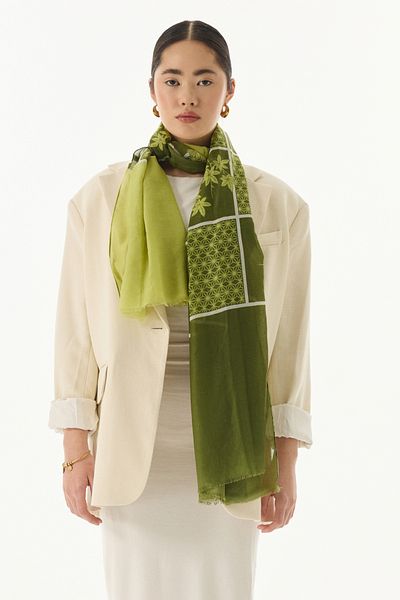 FENZA SCARF Πράσινο βαμβακερό σάλι με λουλούδια Shay
