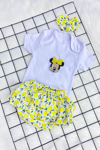 ADABEBEK New Season Baby Girl Floral Patterned Frilly Shorts Combination with Bandana Accessories
