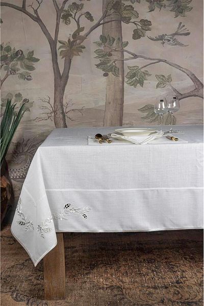 Mikasa Moor Eva White 180x280 Tablecloth