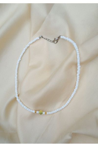 Stoneday White Sand Beaded Smiling Face Emoji Necklace