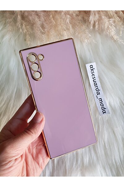 Aksesuarda Moda Samsung GALAXY NOTE 10 Uyumlu Gold Detaylı Lazer Kesim Kılıf