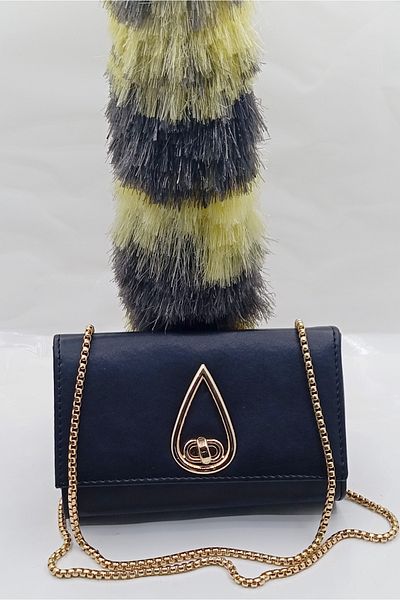 MAC&MOS Women's Black Shoulder Bag