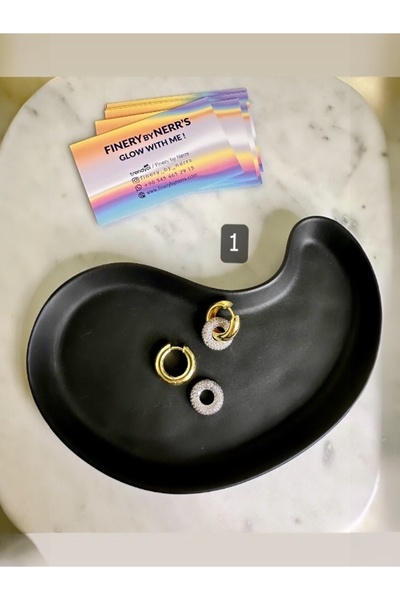 Finery by Nerrs مزيج سحر القرط الدائري مع حجر الزركون