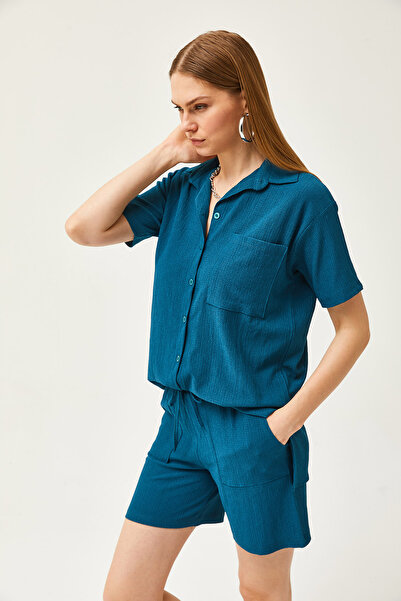 Olalook Women's Petrol Blue Top Shirt with Bottom Pocket Shorts Set TKM-19000284