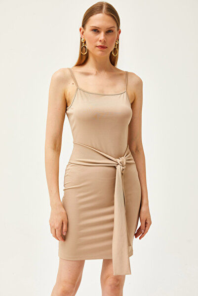 Olalook Kadın Bej Askılı Beli Kuşak Detaylı Örme Elbise ELB-19002118