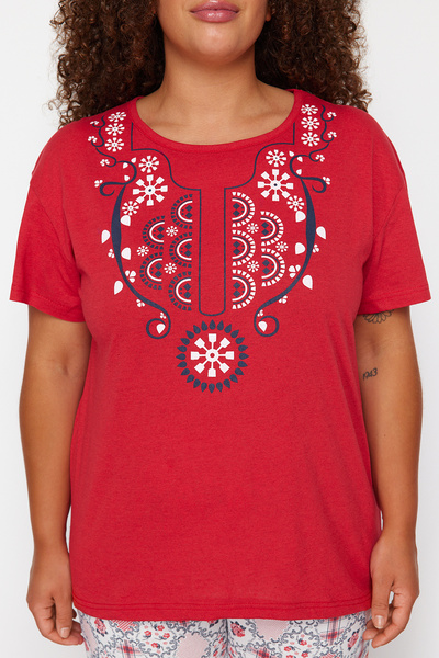 Trendyol Curve Red Geometric Patterned Knitted Pajamas Set TBBSS24AI00093