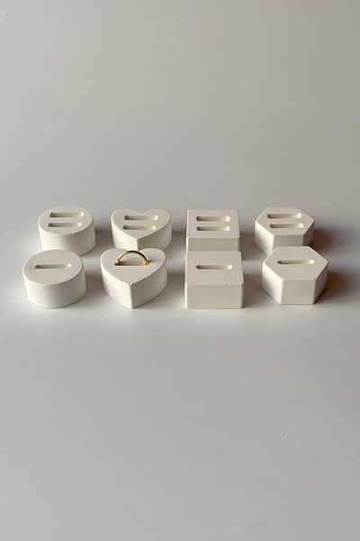 sin istanbul 8-Piece Ring Stand White