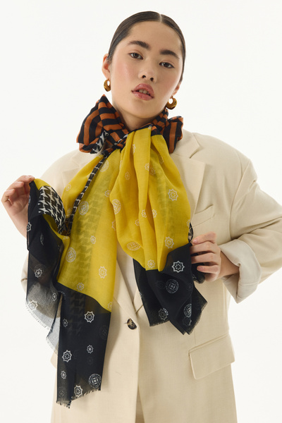 FENZA SCARF Κίτρινο βαμβακερό σάλι Belinda με ελάχιστο σχέδιο