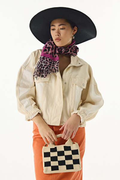 FENZA SCARF شال قطن فوشيا - نمط فيجا ليوبارد، تفاصيل مخططة