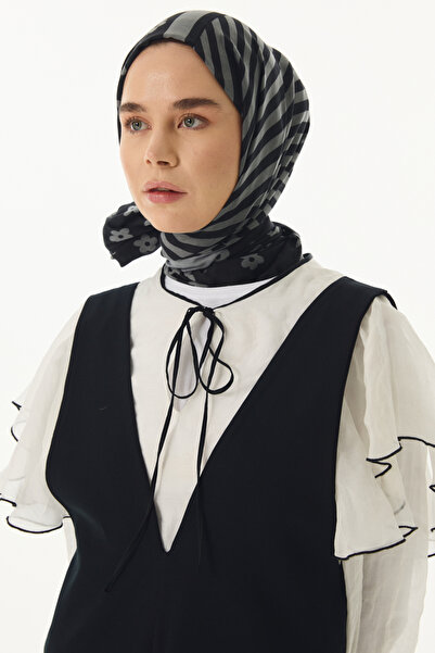 FENZA SCARF لينورا شال قطن مخطط بنمط ديزي أسود-رمادي