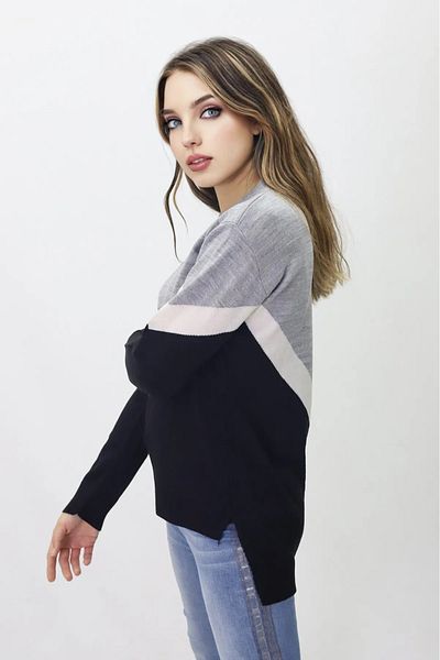 ÇILDIR ÖRME Bagel Collar Front V Model Sweater