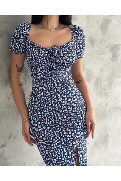 SUYA US WEAR Rochie cu fante cu flori crocante Bürümcük