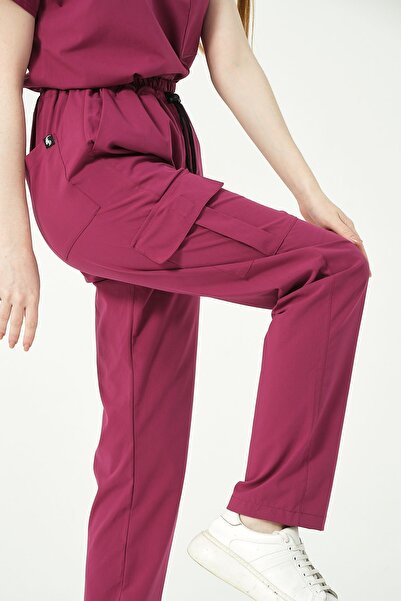 Pratik Medikal قميص فردي للجنسين - جيب شحن من الليكرا الكرزية، جيرسي للأطباء والممرضات