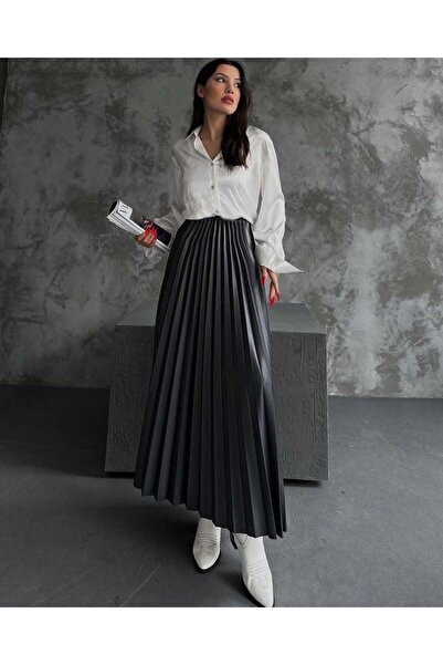 Lavanta Giyim تنورة من الساتان بطيات متوسطة الطول