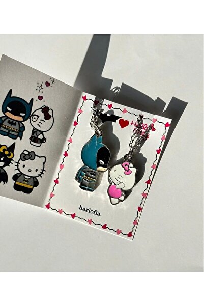 Herşey Nota Hello Kitty and Batman İkili Çift Kolyesi