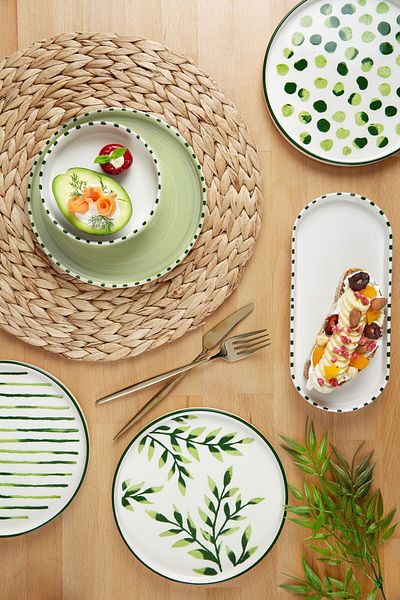 Kitchen Life 22 Pieces 12-Person Greentree Stackable Breakfast Set Luxury Breakfast Presentation Set Plate