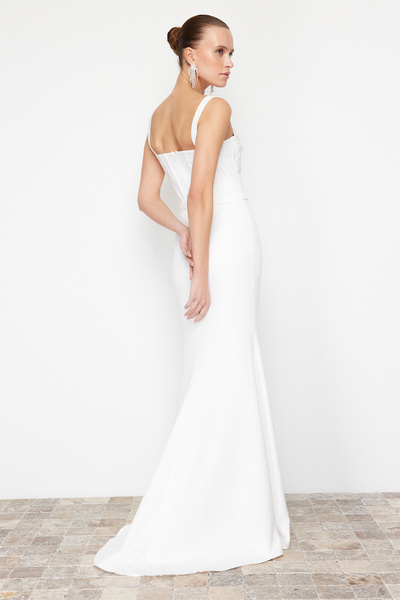 Trendyol Collection Κομψό βραδινό φόρεμα με μακριά λευκή πέτρα - TPRSS24AE00183