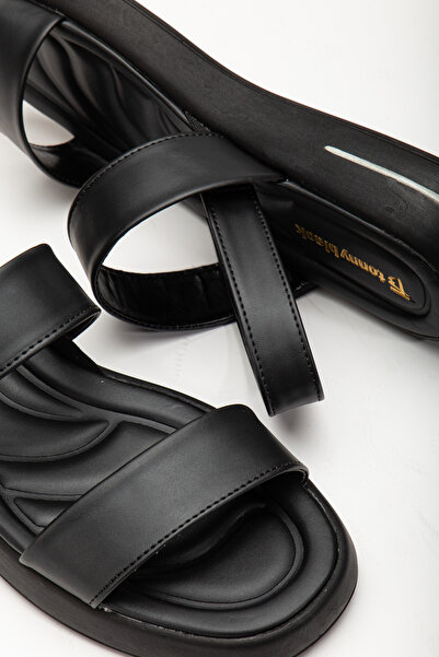 Tonny Black Women's Black Skin Comfortable Fit Poly Sole Double Strap Sandals