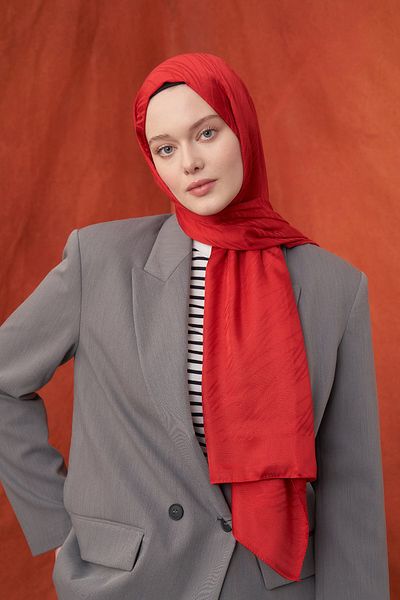 ARMANDA Italian Jacquard Stripe Pattern Shawl - Red