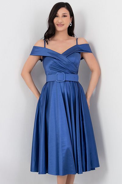 PULLIMM Rochie de seara din satin - Decolteu cu umeri si curea 39830