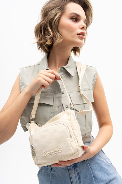 United Colors of Benetton بينيتون حقيبة كروس نسائية باللون البيج - BNT1202