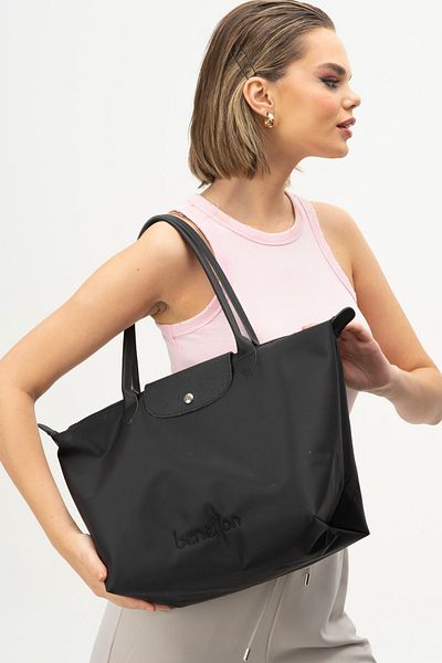 United Colors of Benetton BENETTON WOMEN'S HANDBAGS BLACK BNT1355