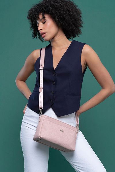 United Colors of Benetton BENETTON DÁMSKÁ TAŠKA CROSSBODY POWDER BNT1332