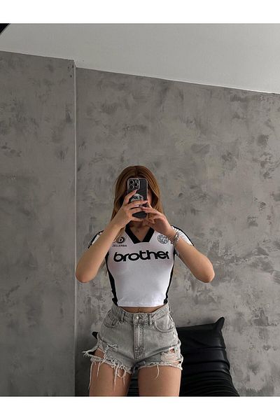 Touz Moda Μαύρο Crop με στάμπα με λαιμόκοψη