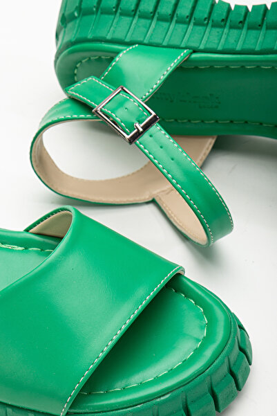 Tonny Black Women's Green Ankle Strap Single Strap Poly High Sole Sandals