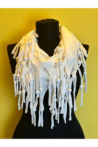 Gönülden Tasarım Wooden Beaded COMBED SCARF NECK COLLAR CLOTHING ACCESSORY White