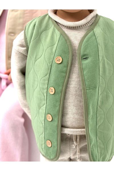 EYC BABY Unisex Padded and Lined Baby/Child Quilted Vest