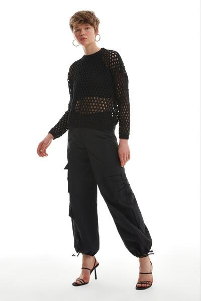 Quzu Openwork Detailed Fine Knitwear Black