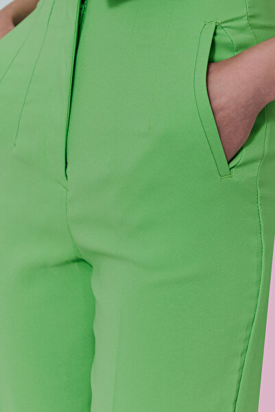 Quzu Collet Detailed High Waist Trousers Green