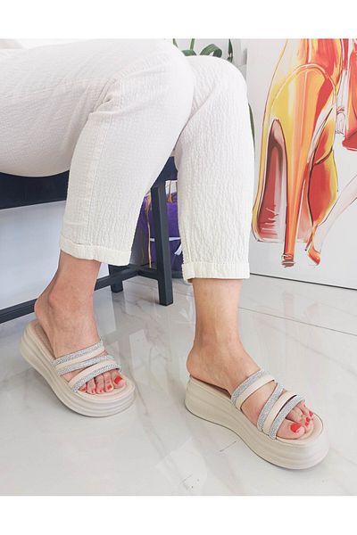 GDT Ayakkabı Nude Colored Stone Band Detailed Thick Sole Women's Slippers