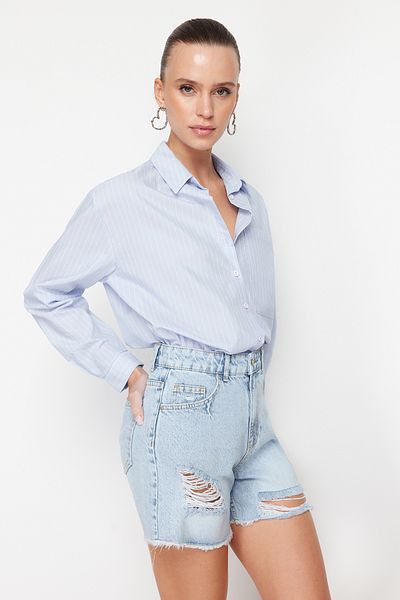 Trendyol Collection Modré džínové šortky s vysokým pasem TWOSS24SR00132