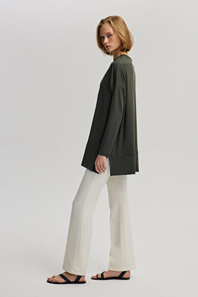 Touché Privé BASIC TUNIC WITH SEWING DETAIL