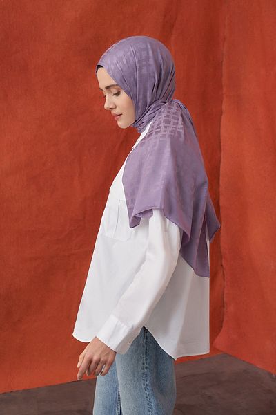 ARMANDA Lilac Italian Jacquard Block Patterned Shawl