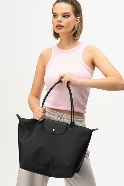 United Colors of Benetton BENETTON WOMEN'S HANDBAGS BLACK BNT1355