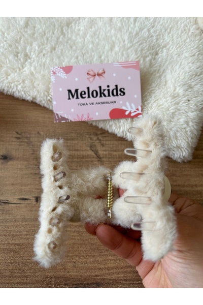 MeloKids 80mm Plush Feather and Silicone Figured Latch Clasp - Medium