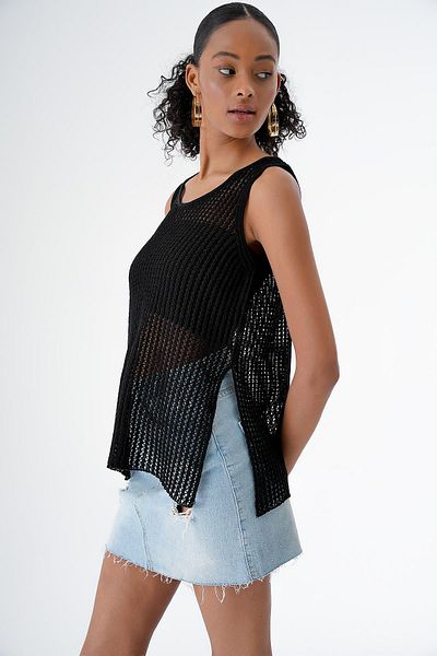 CHUBA Women's Crew Neck Turndown Knitwear Singlet Black 24S162
