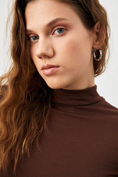 Ladima Дамска тъмнокафява блуза с половин яка