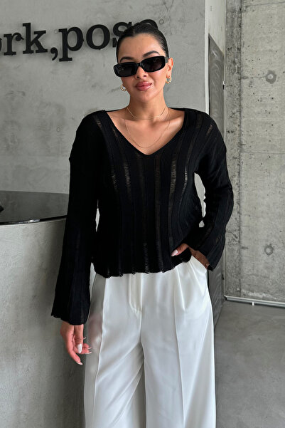 MODAGEN Women's Black Seasonal V-Neck Openwork Blouse Knitwear