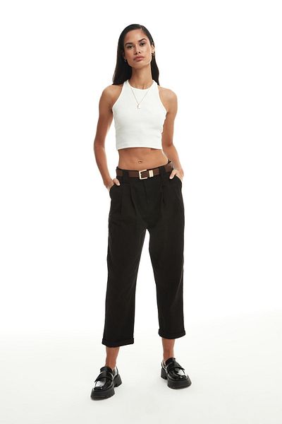 Quzu Belt Detailed Trousers Black
