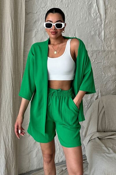 MODAGEN Set de cămașă kimono verde Benetton pentru femei, pantaloni scurți, partea de jos