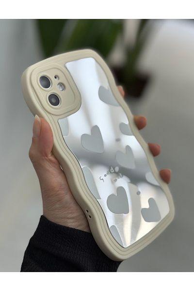 Go Aksesuar حافظة سيليكون مضادة للصدمات بتصميم قلب أبيض معكوسة متوافقة مع هاتف آيفون 11